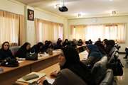 جلسه ماهانه بهورزی با موضوع گیاهان دارویی در شبکه بهداشت ودرمان اسلامشهر 